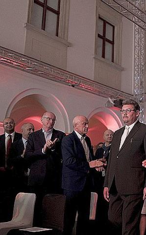 Premier Beata Szydło nagrodzona Polskim Kompasem 2016